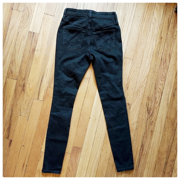 3/$30 Black High Rise Distressed Skinny Jeans - Picture 4 of 6